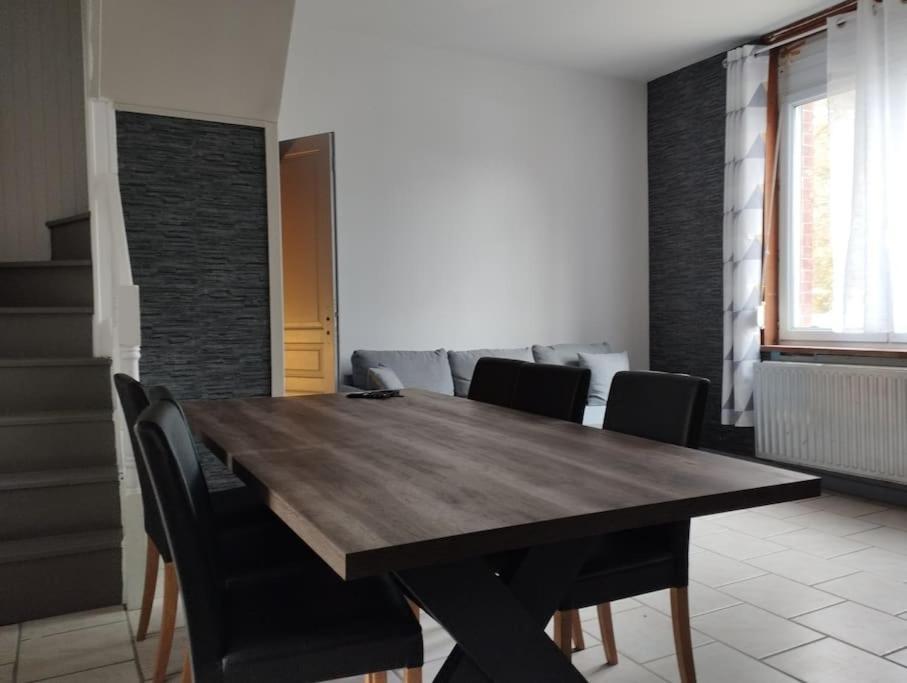Agreable Maison Avec Parking Gratuit Leilighet Amiens Eksteriør bilde